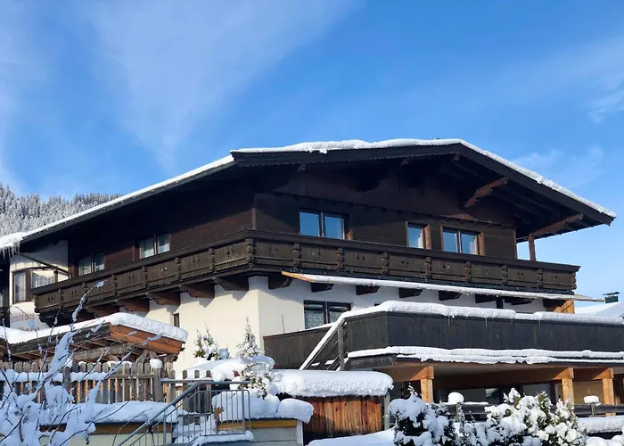 Heidelberg - Fam Fuchs 招待所 3*